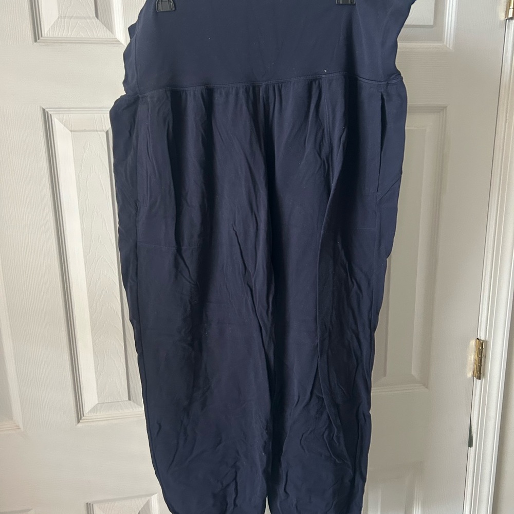Athleta navy Salutation joggers